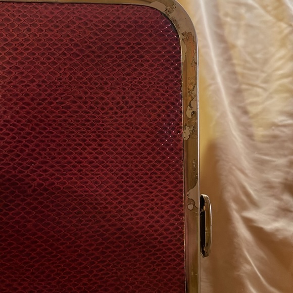 Vintage Hidden Chain Kiss Lock Clutch Evening Bag! Red Snake Print,Maybe Leather - Picture 9 of 10